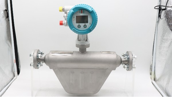 測氣體、液體、漿體總換表？這款科里奧利流量計一表多用